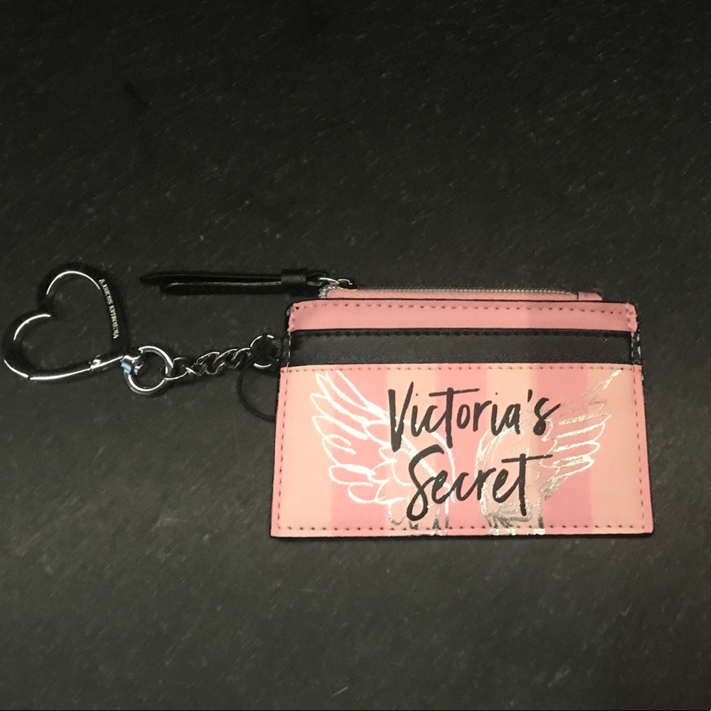 Pink VS wallet ! Never used ! Brand New